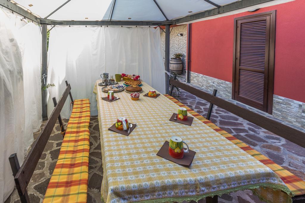 Il Mandorlo Rooms&Garden Tempera Esterno foto